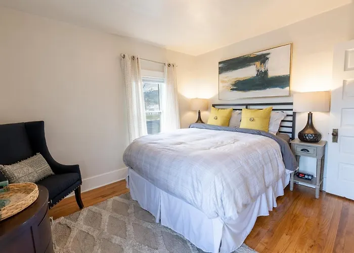 Cozy 2 Bdrm Vacation Rental - 1 Mile To Dtwn Rapid City